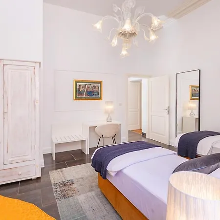 Palace Art I Daire *