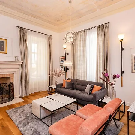 Daire Palace Art I *