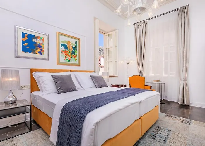 Palace Art I Dubrovnik