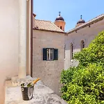 Apartmán Palace Art I
